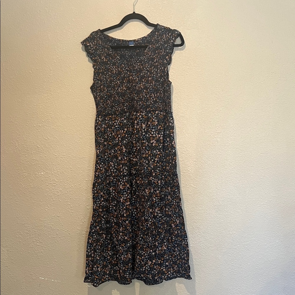 Floral Flutter Detail Smocked Sleeveless Midi Fall Dress